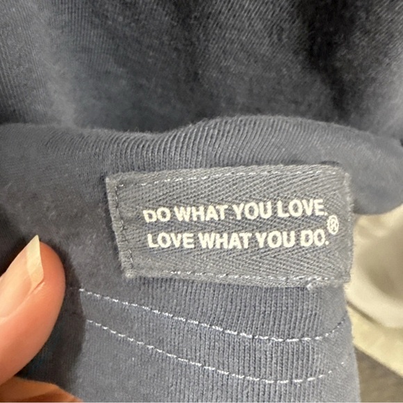 Life Is Good Large Mandala Turtle Crusher T Shirt Blue Travel Beach Summer Tee - Picture 3 of 10